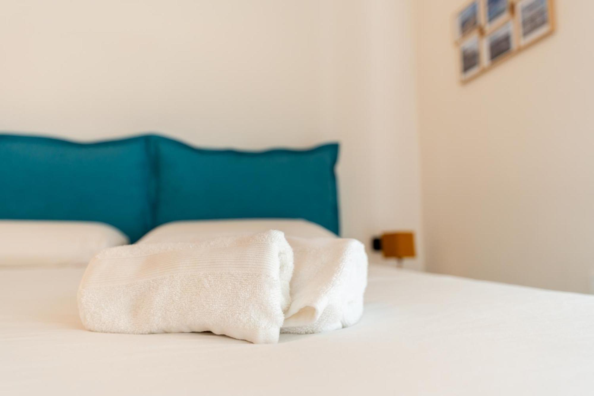 Tombolata Hotel Napoli Eksteriør billede