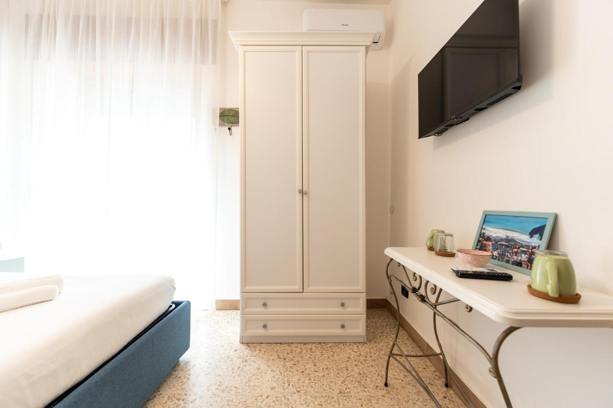 Tombolata Hotel Napoli Eksteriør billede