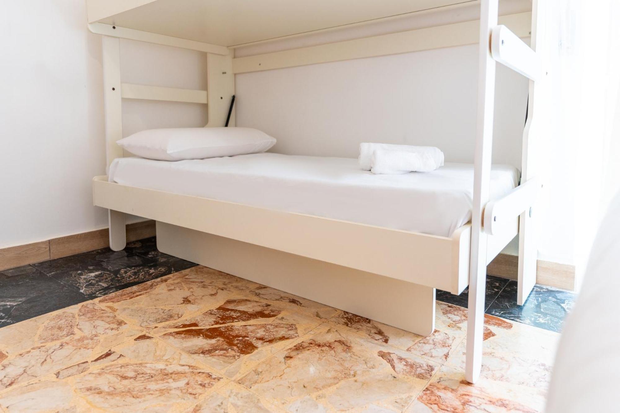 Tombolata Hotel Napoli Eksteriør billede